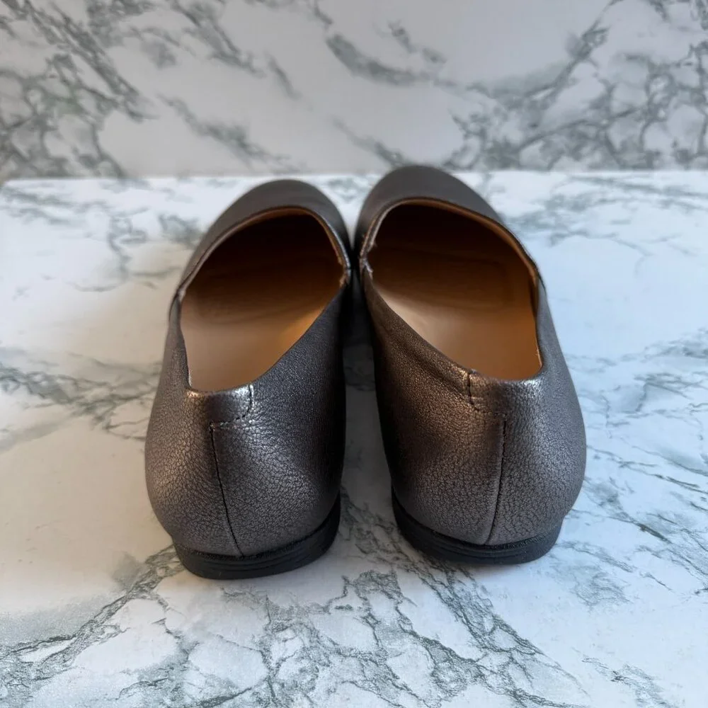 Dansko Women 40 US 9-9.5 Larisa Shoe Comfort Slip On Metallic Silver Pointed Toe - Picture 4 of 7